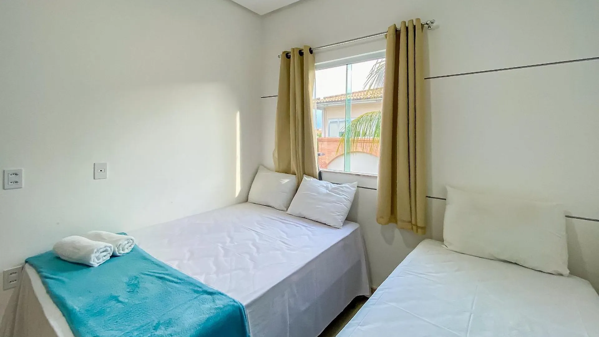 Сasa de vacaciones Casa Com 4 Quartos Em Condominio Com Piscina E Area Gourmet Proximo A Praia De Taperapua Porto Seguro Brasil