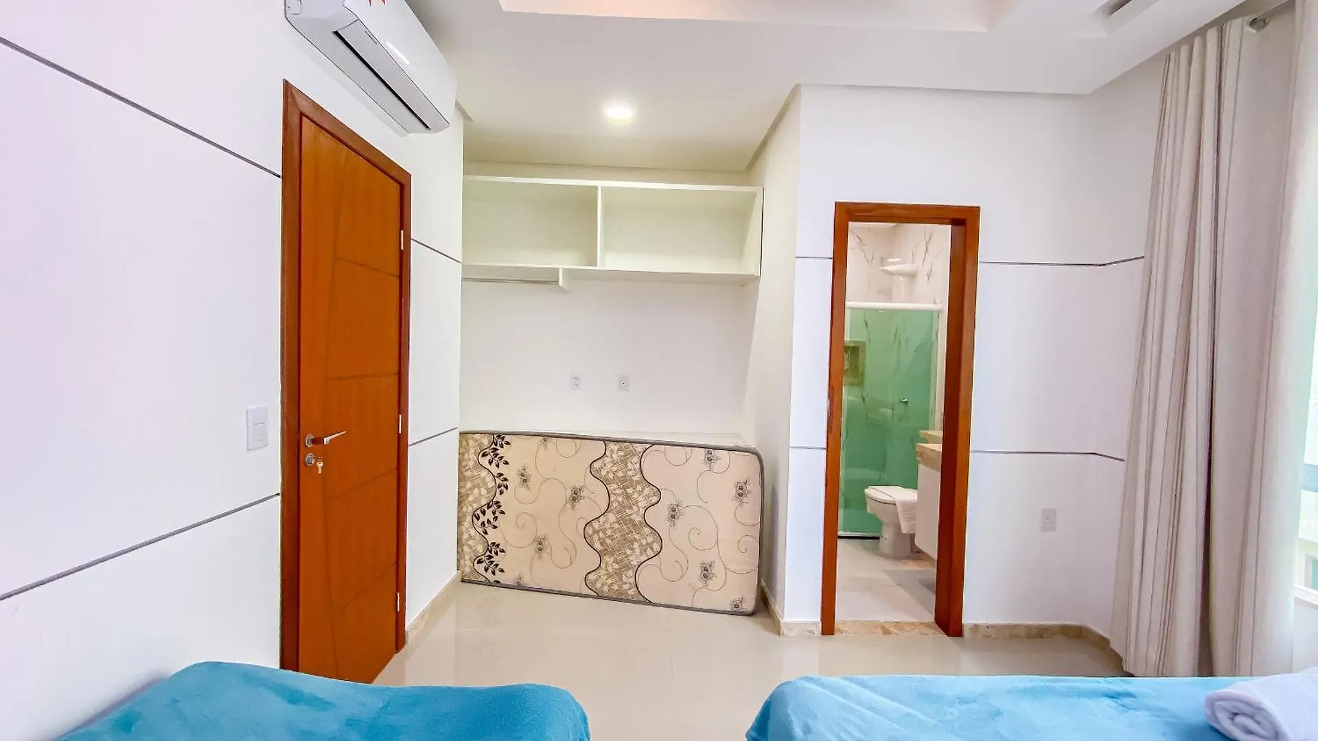 Casa Com 4 Quartos Em Condominio Com Piscina E Area Gourmet Proximo A Praia De Taperapua Porto Seguro