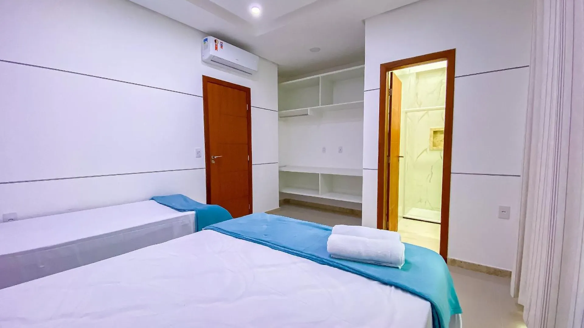 Casa Com 4 Quartos Em Condominio Com Piscina E Area Gourmet Proximo A Praia De Taperapua Porto Seguro