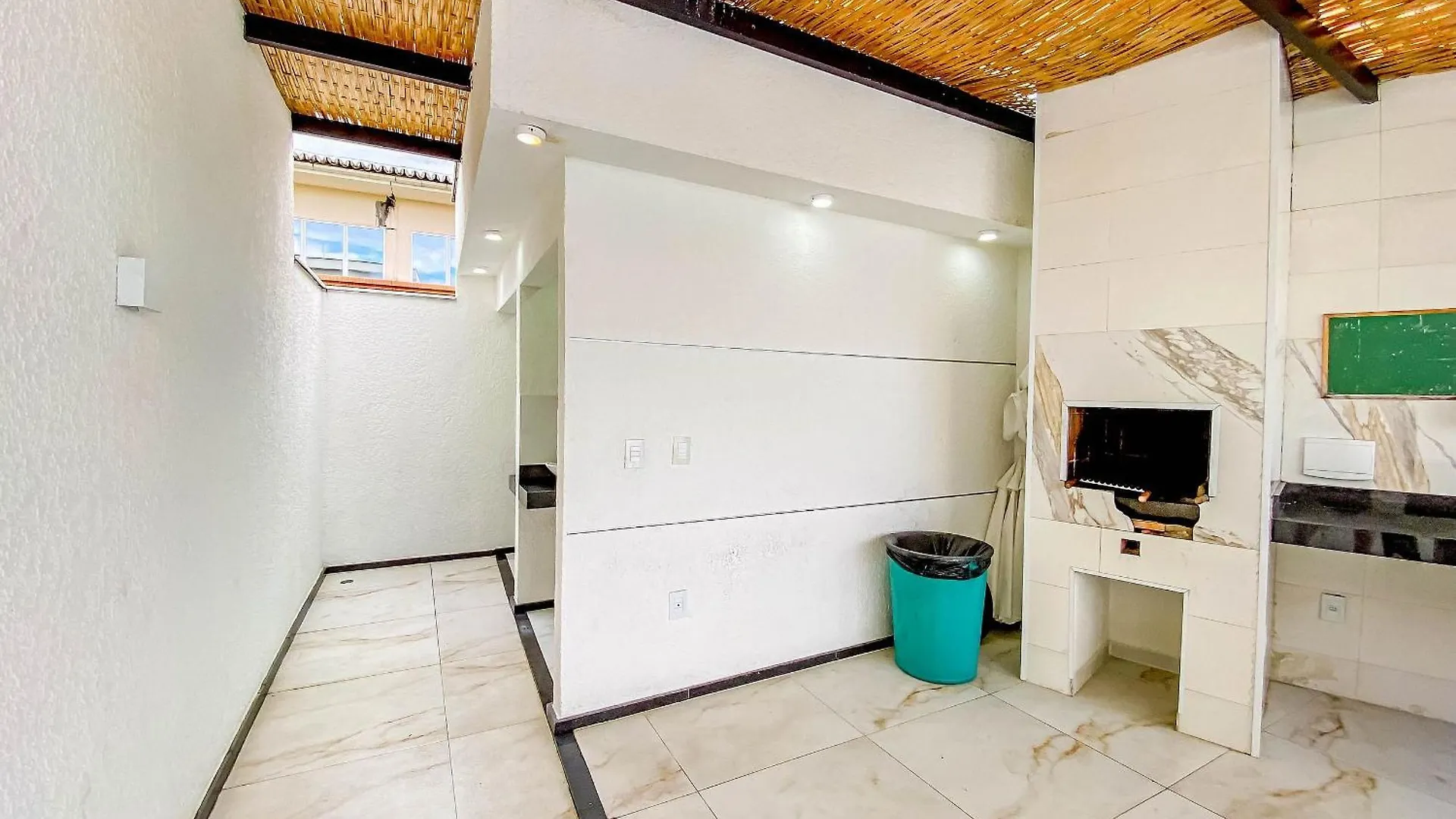 Casa Com 4 Quartos Em Condominio Com Piscina E Area Gourmet Proximo A Praia De Taperapua Porto Seguro Brasil