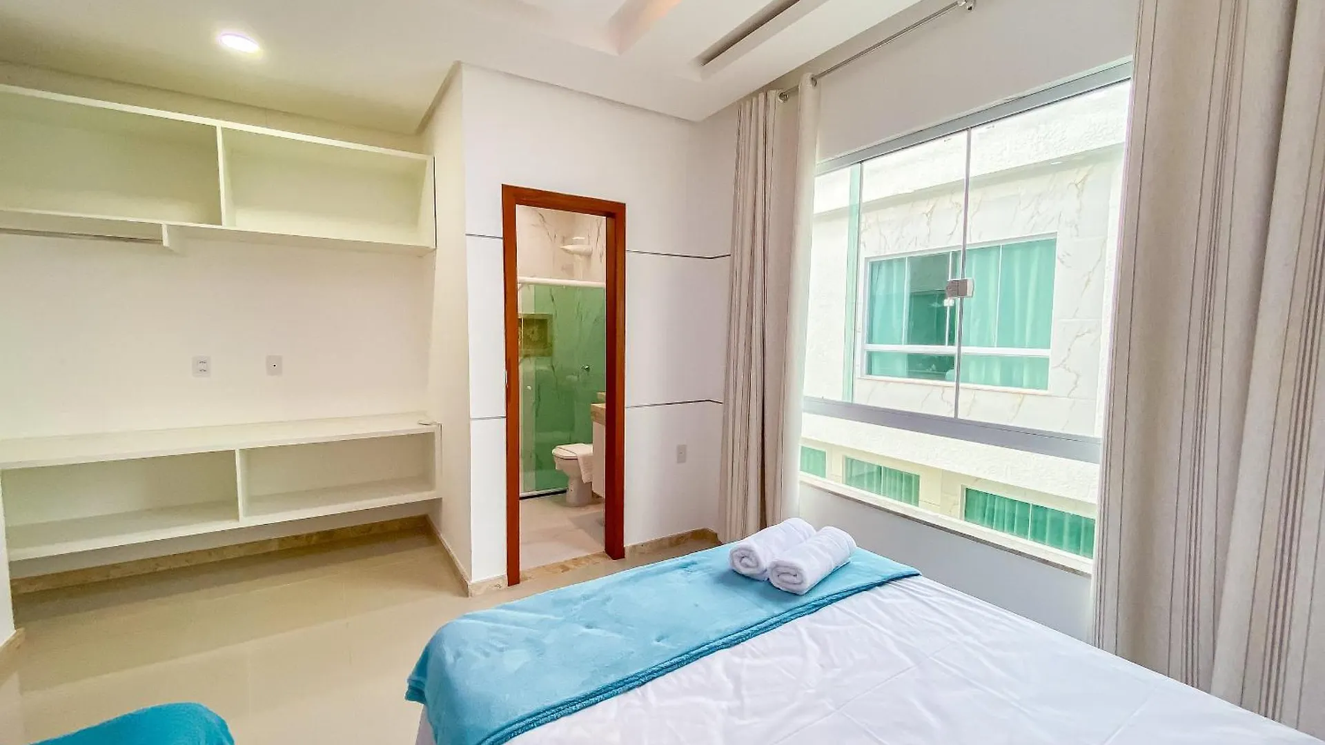 Casa Com 4 Quartos Em Condominio Com Piscina E Area Gourmet Proximo A Praia De Taperapua Porto Seguro Сasa de vacaciones
